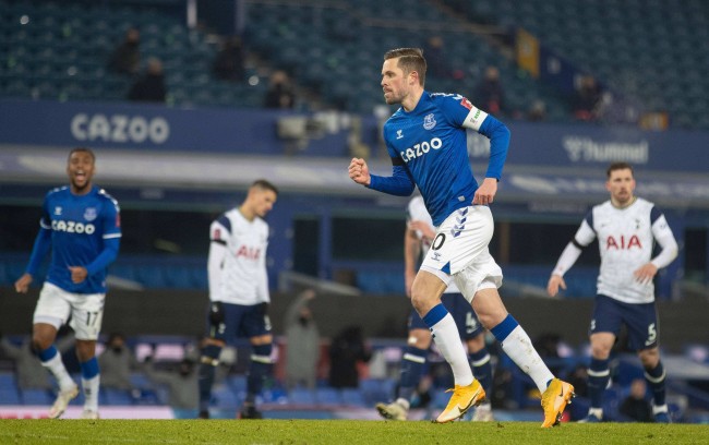 国际足联的 国际足联的