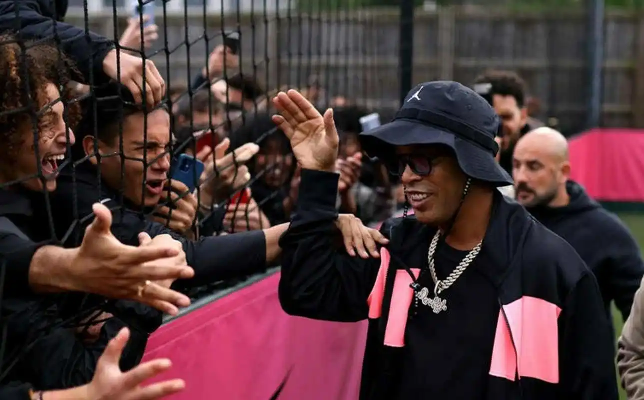 确保运动员 确保运动员